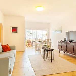 https://b68-luz-vista-mar-praia-da-luz.hotelaalgarve.com
